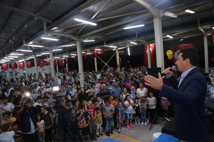 Başkan Aras, Karaovalı gençlerin iftarına katıldı
