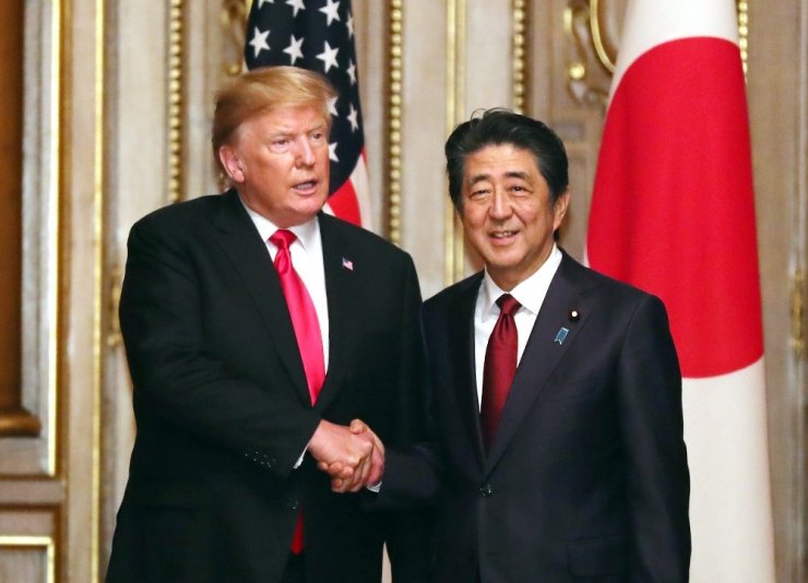 İki lider Japonya’da bir araya geldi