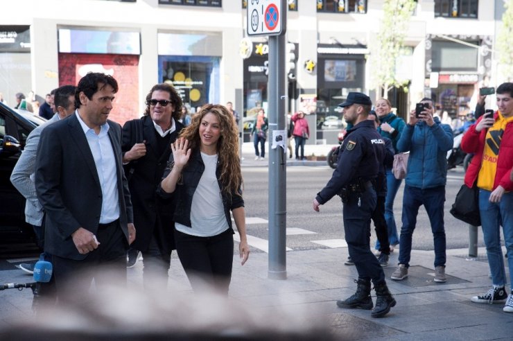 Shakira, vergi kaçırma iddiasıyla hakim karşısına çıktı