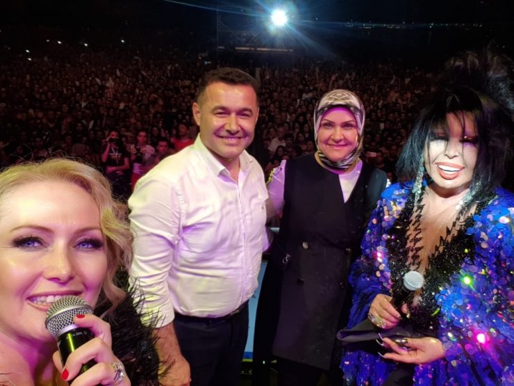 Alanya’da Bülent Ersoy rüzgarı