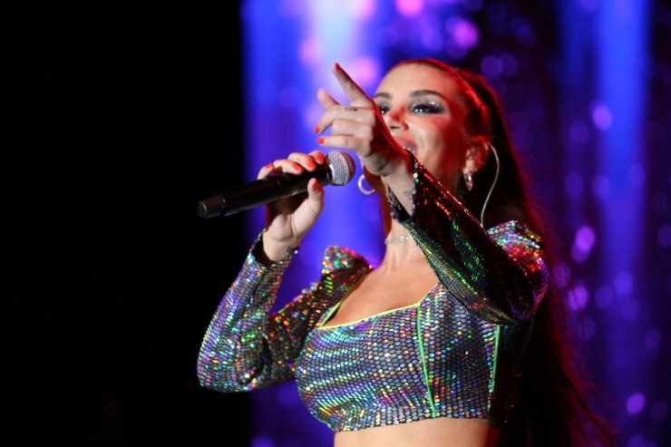 Kaş’ta İrem Derici rüzgarı