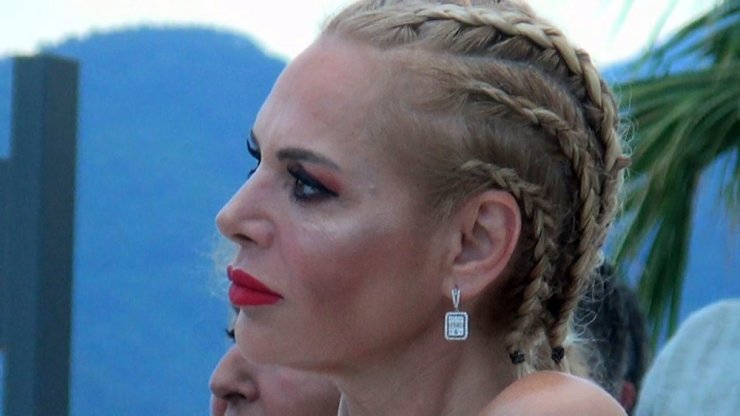 Ünlü şarkıcı Fulden Uras’ın duygusal anları