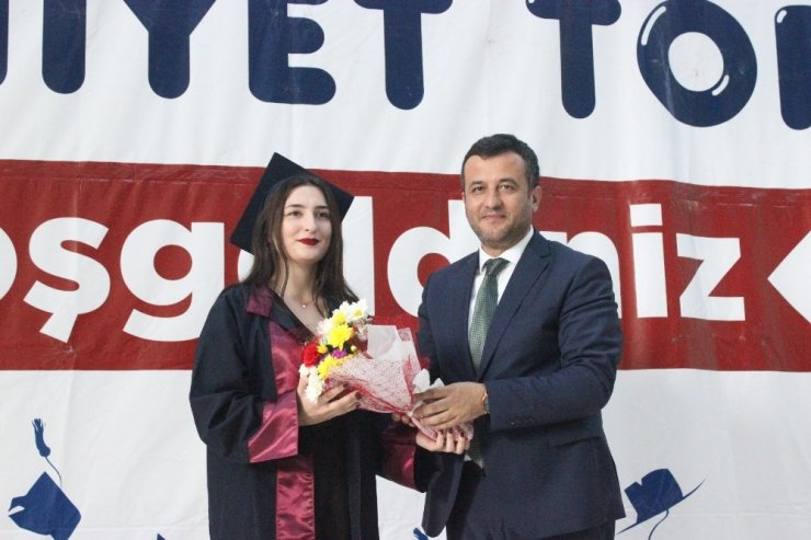 OMÜ İletişim Fakültesi 3. mezunlarını verdi