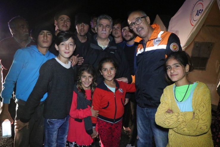 Kayseri’de çadırları sular altında kalan vatandaşların imdadına AFAD ve Kızılay yetişti