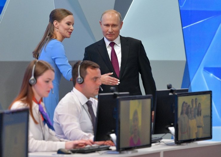 Putin’in ’Direkt Hat’ programına siber saldırı