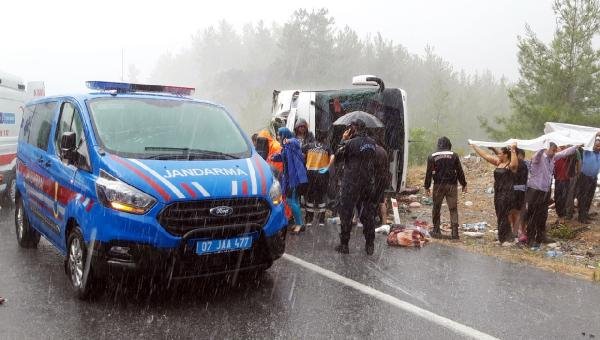 Antalya-Konya yolundaki kazada genç kız yaşamını yitirdi