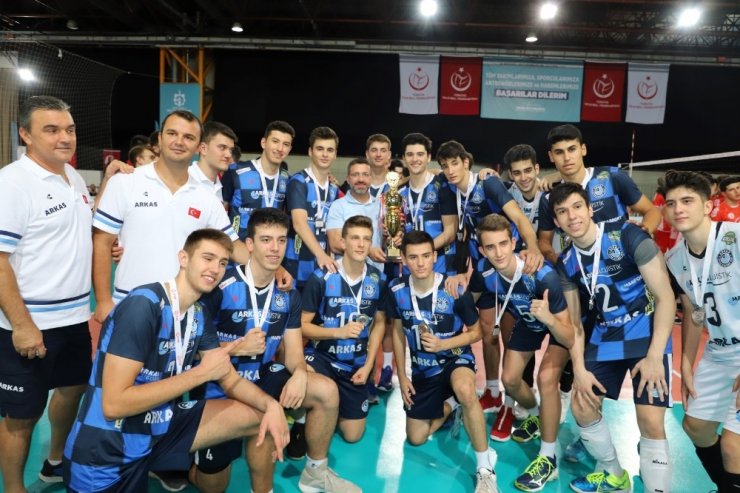 Yıldız Erkeklerde Türkiye Şampiyonu ‘Ziraat Bankası’