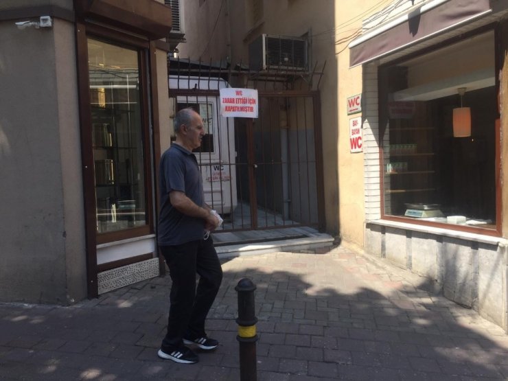 Bursa’da umumi tuvalet iflas etti