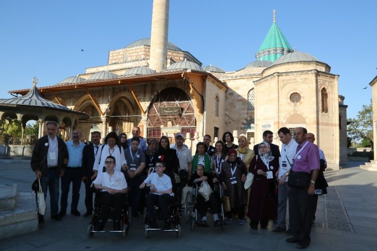 Engelli bireyler, engelsiz şehir Konya’yı gezdi