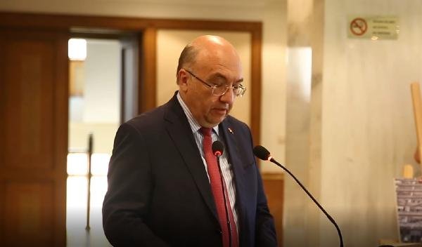 Büyükelçi Samsar: FETÖ'nün paravan oluşumları ortadan kaldırıldı