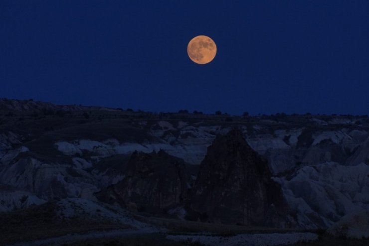 Kapadokya’da muhteşem ay tutulması