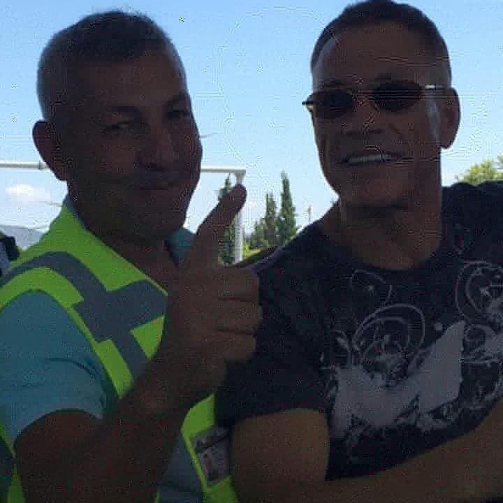 Jean Claude Van Damme Bodrum’dan vaz geçemiyor