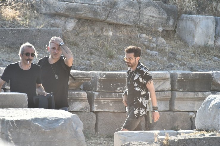 Beren Saat, Kenan Doğulu ayrılık iddialarına son noktayı koydu