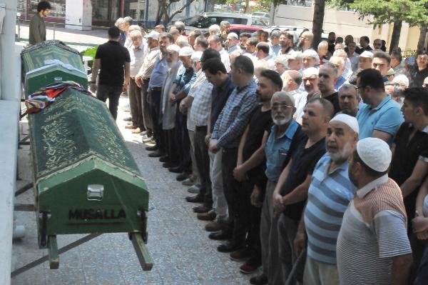 Konya'daki feci kazada ölenler toprağa verildi