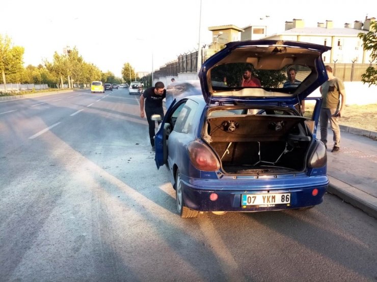Diyarbakır’da seyir halindeki LPG’li araç alev aldı