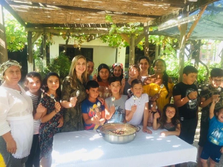 Dünyanın en güçlü kadın seslerinden Della Miles Kuşadası’nda