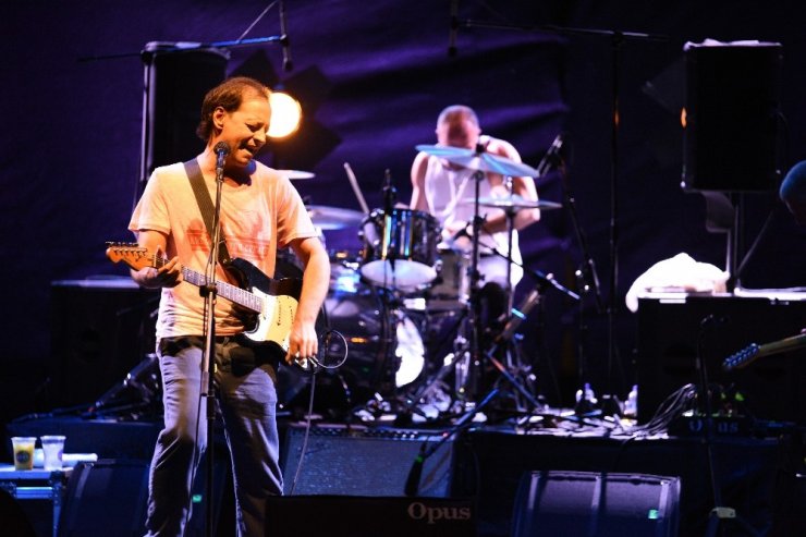 Kıvılcım, Kaan’ı aşk dolu gözlerle izledi