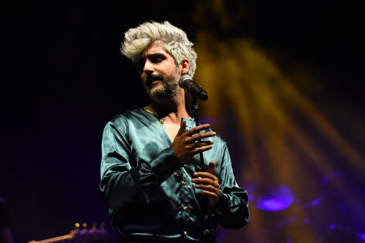 Manuş Baba’dan tarihi antik tiyatroda konser