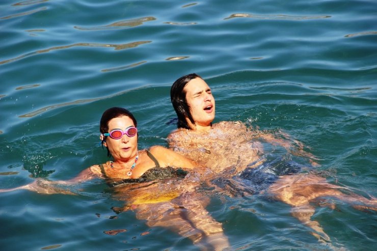 Cem Özer işletmeci oldu; Nejat’ı, Pınar Dura’ya emanet etti