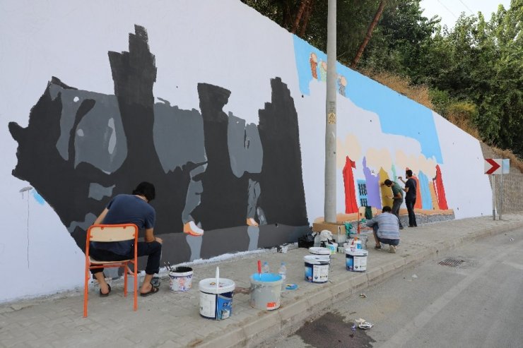 Diyarbakır’da caddeler grafiti ile süsleniyor