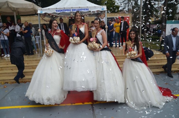 Taşköprü’de güzeller yarıştı