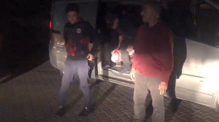 Tekirdağ’da 75 kaçak göçmen ve 3 organizatör yakalandı