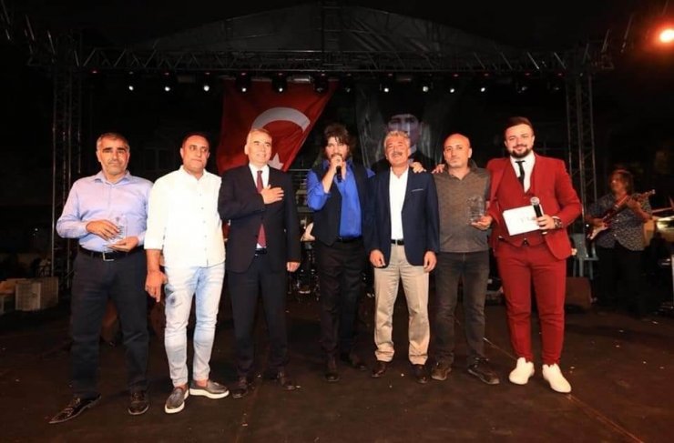 Ahmet Şafak hayranları ile Bekilli’de bir araya geldi