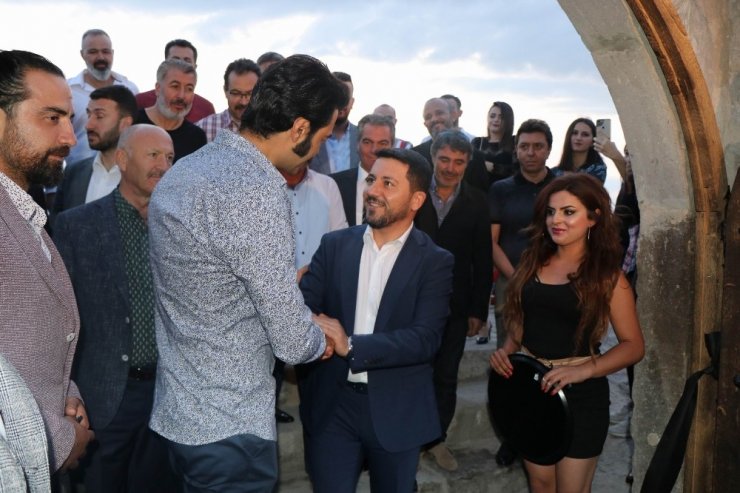 Ünlü oyuncu Murat Ünalmış Kapadokya’da işletme açtı