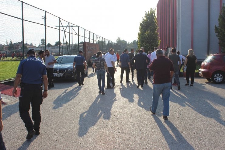 Eskişehirspor’un kulüp eşyaları haczedildi