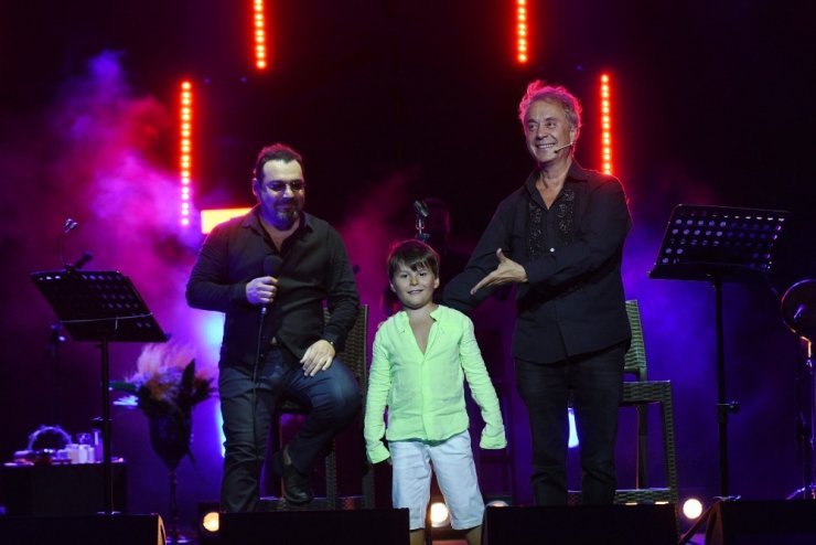 Man a man izleyicisinden tam not aldı