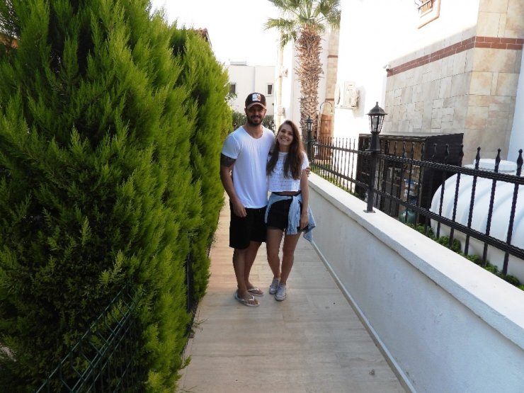 Aşklarını Bodrum’da tazeliyorlar