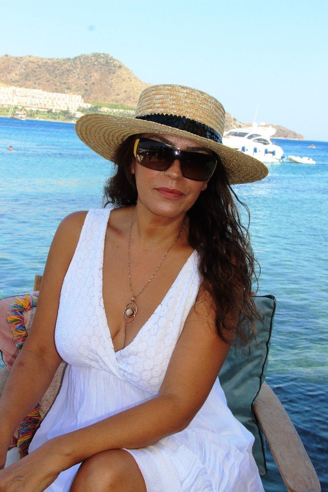 Yeşim Salkım: "Aleyna Tilki arada saçmalıyor"