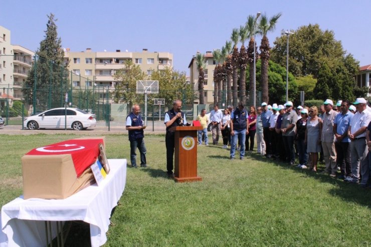 Kahraman Ukraynalı pilota İzmir’de cenaze töreni