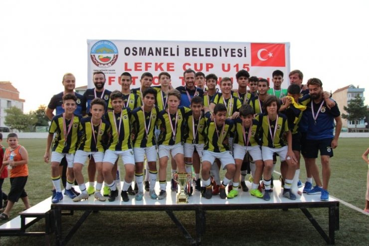 Lefke Cup U15 2019 Futbol Turnuvası’nın şampiyonu Fenerbahçe oldu