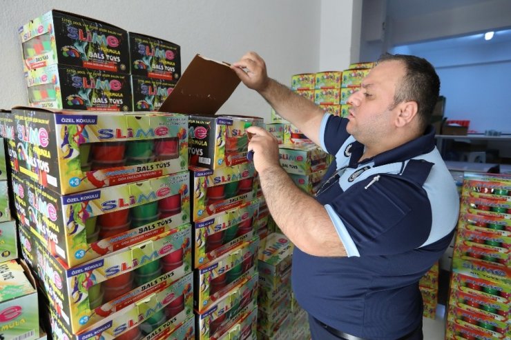 İzmir’de okul öncesi zehirli oyuncak operasyonu