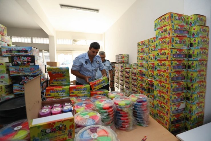 İzmir’de okul öncesi zehirli oyuncak operasyonu