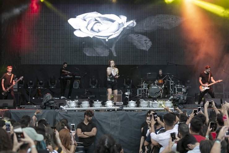 Milyonfest’in ikinci gününde coşku devam etti