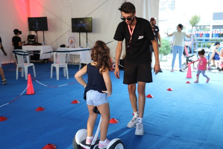 Antalya’nın çocukları Teknoloji Festivalinde buluştu