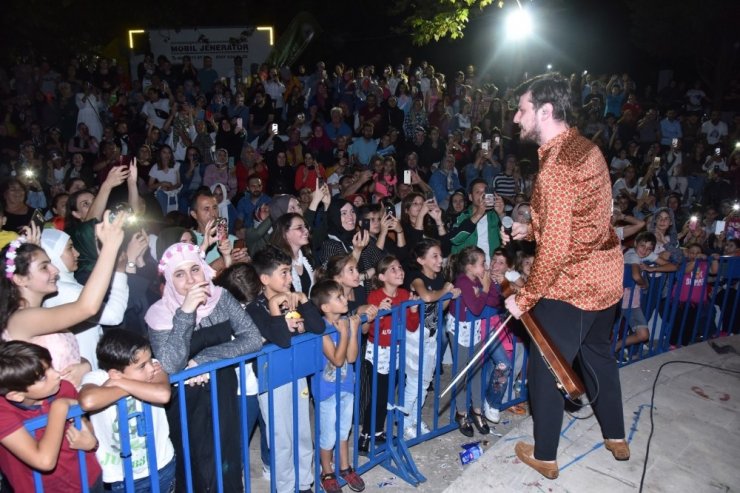 Kartepe, Ekin Uzunlar ile coştu