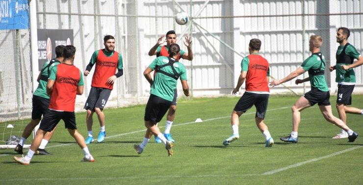 Konyaspor Denizlispor maçı hazırlıklarını sürdürüyor