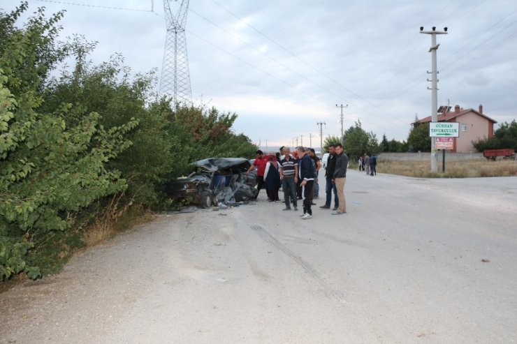 Konya’da kamyon ile otomobil çarpıştı: 5 yaralı