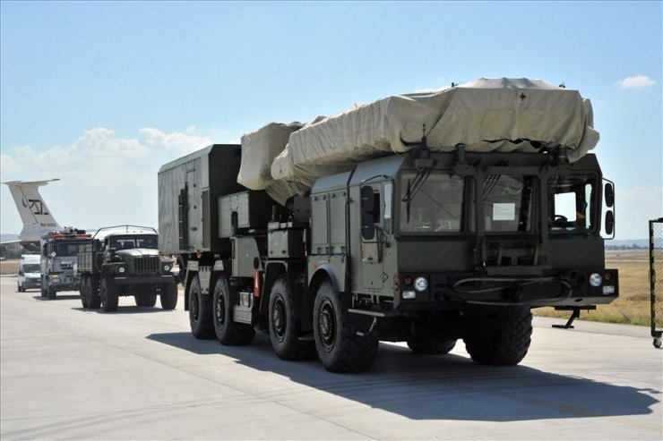 MSB: "S-400’lerin ikinci batarya malzemelerinin Ankara’ya intikali tamamlandı"
