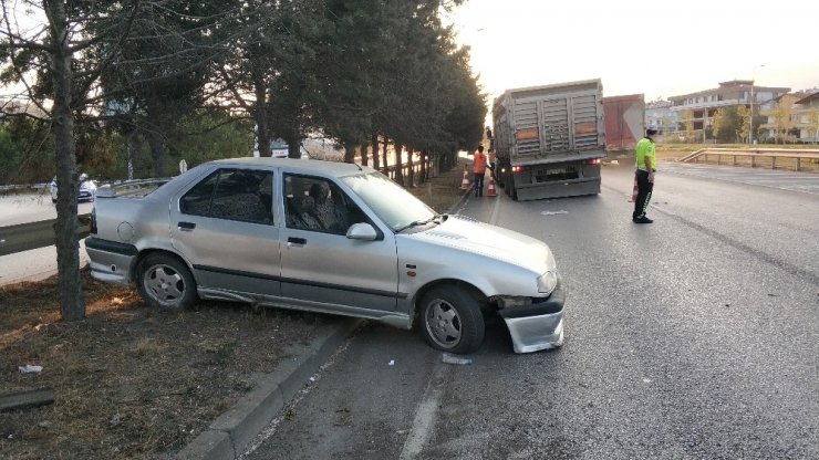 Samsun’da tır otomobile çarptı: 1 yaralı