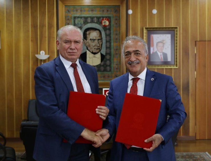 Atatürk Üniversitesi Rusya ile işbirliği protokolü imzaladı