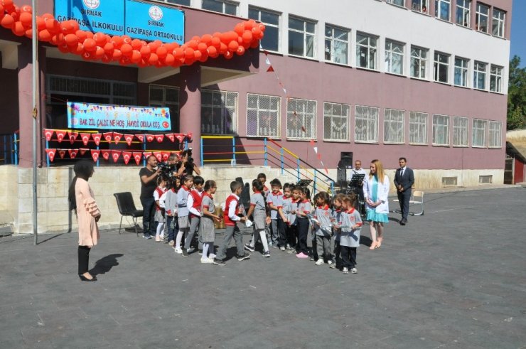 Şırnak’da terör örgütünün zarar verdiği 70 okul onarıldı