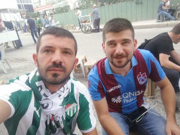Trabzonspor formasıyla stada alınmayan taraftara Bursaspor'dan davet