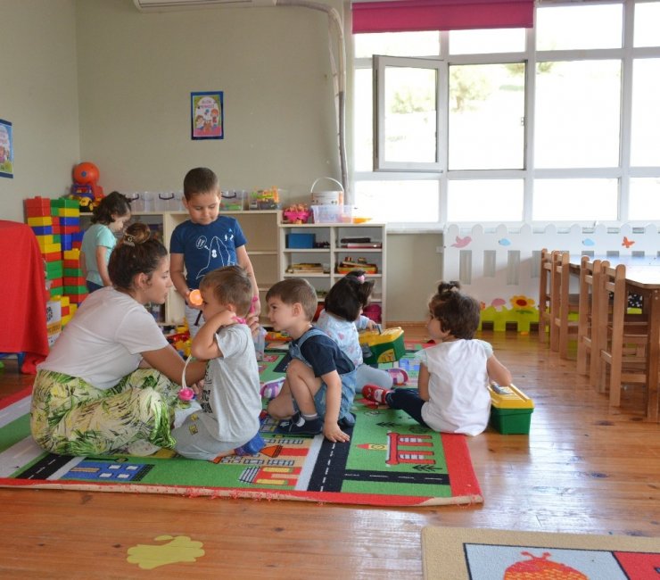 Düzce Üniversitesi anaokulu çocuklarını geleceğe hazırlıyor