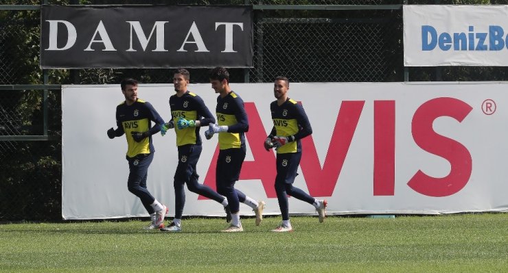 Fenerbahçe, MKE Ankaragücü maçı hazırlıkları sürüyor