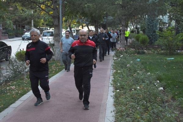 Konya'da spor yaparken karakolluk oldular 