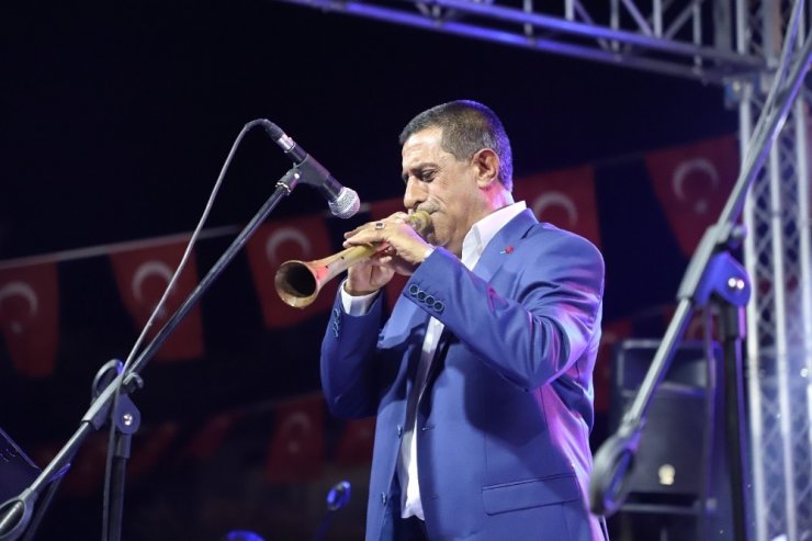 Zurna ustalarından muhteşem resital